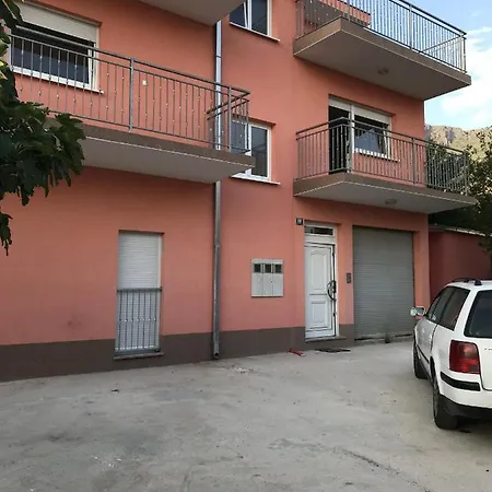 With A Parking Space Podstrana, Split - 15743